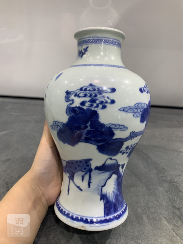 清康熙青花鹤鹿同春诗文梅瓶 - 图5